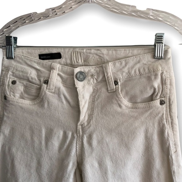 Kut from the Kloth white corduroy Diana Skinny pants - Picture 2 of 5